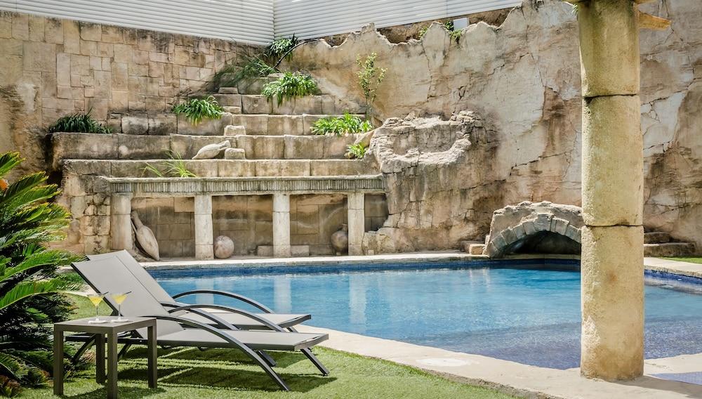 Exe Cunit Suites & Spa Εξωτερικό φωτογραφία