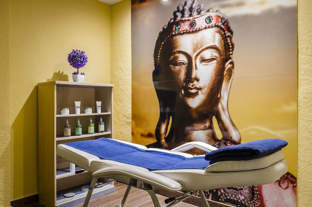 Exe Cunit Suites & Spa Εξωτερικό φωτογραφία